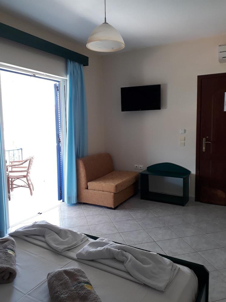 La Casa Di Nonna Anna Aparthotel Никиана Екстериор снимка